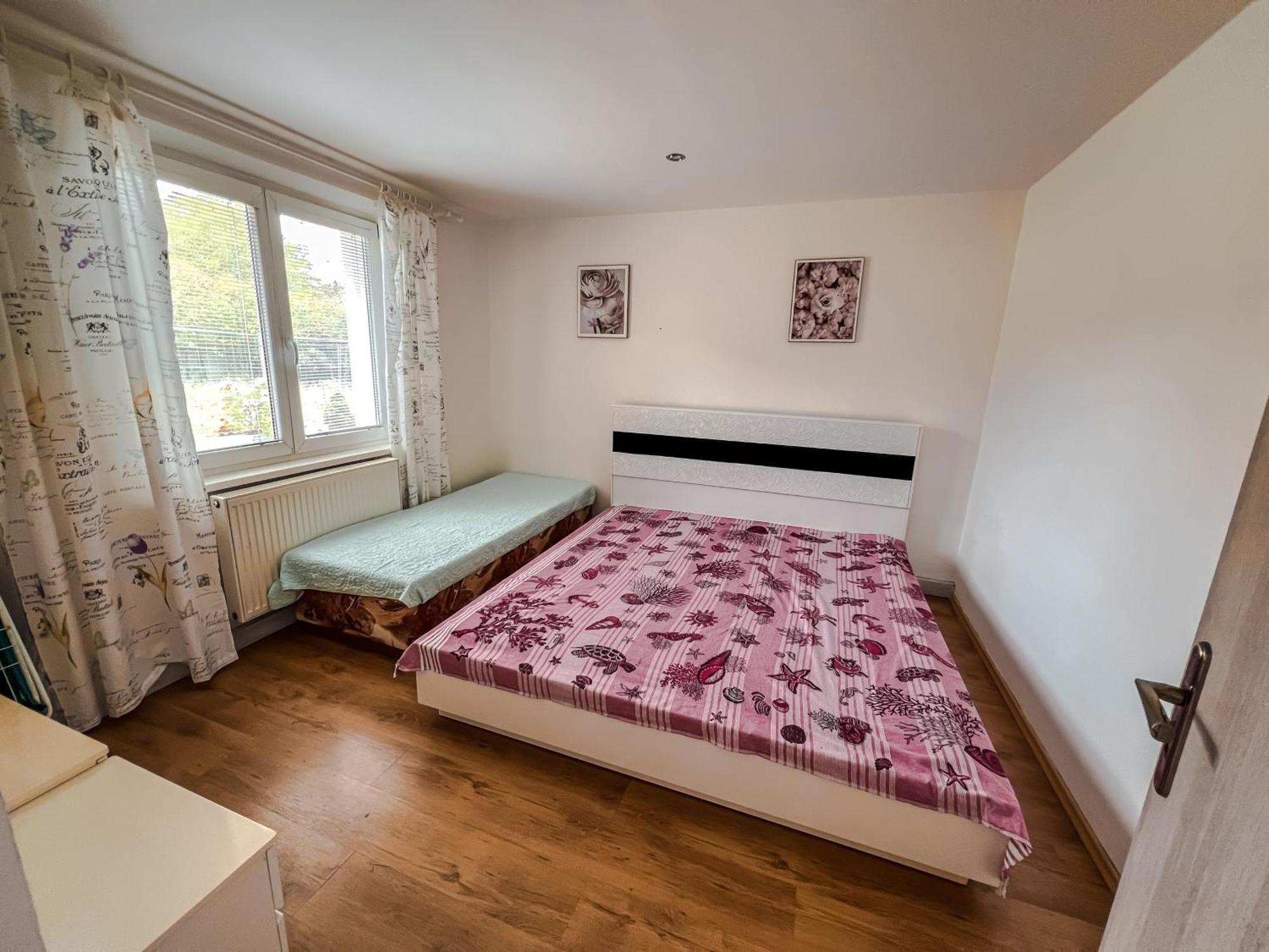 3 Bedroom Apartment In The Part Of The City Banská Bystrica Exterior foto